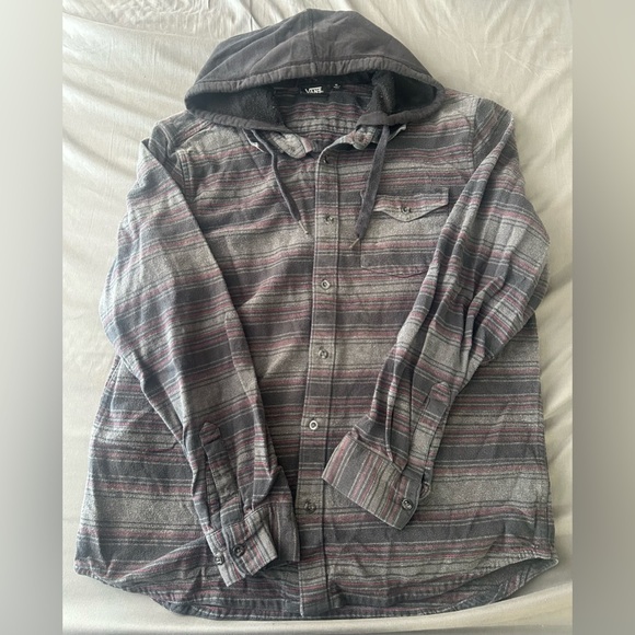 Vans Men’s Medium Charcoal and Burgundy Striped Flannel Hoodie - Picture 1 of 10